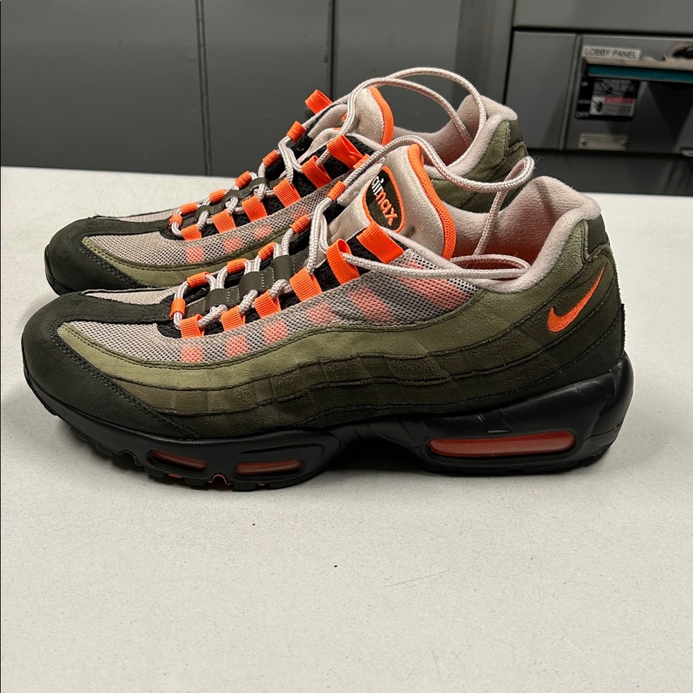 Air max 95 olive